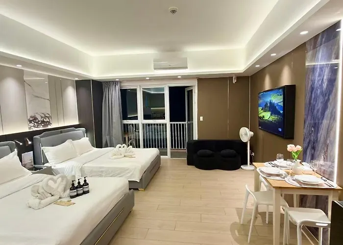Venice Luxe Twin Bed , Kitchen, Sauna, Pool, For 3 Guests Only * Manila