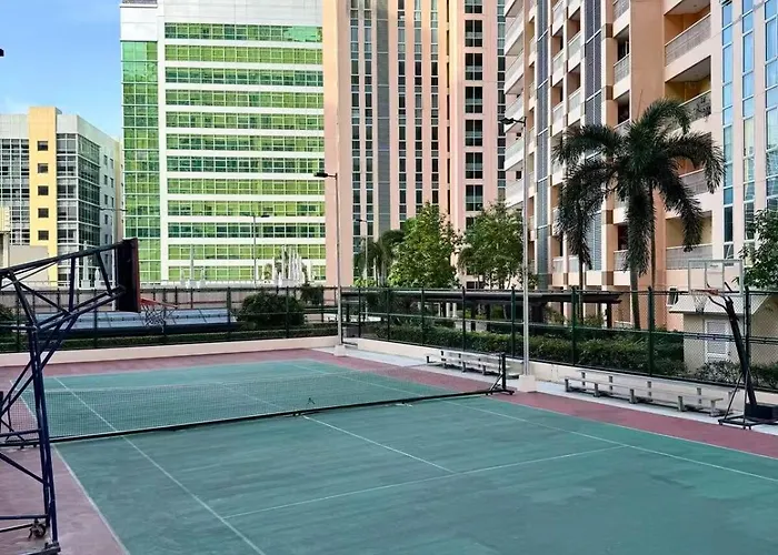 Venice Luxe Twin Bed , Kitchen, Sauna, Pool, For 3 Guests Only Apartment
