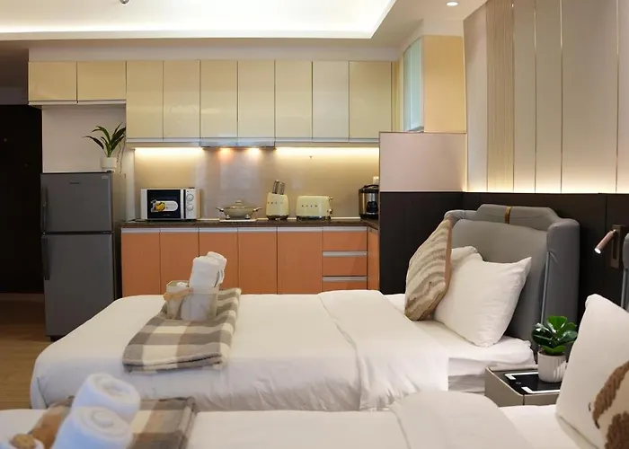 Venice Luxe Twin Bed , Kitchen, Sauna, Pool, For 3 Guests Only * 马尼拉