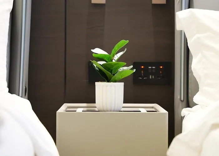 Venice Luxe Twin Bed , Kitchen, Sauna, Pool, For 3 Guests Only 公寓 马尼拉